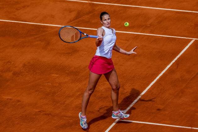Czech Karolina Pliskova in action against Cori Gauff of US during their Mutua Madrid Open tournament s first round match at Caja Magica complex, in Madrid, Spain, 30 April 2021. Mutua Madrid Open tournament !ACHTUNG: NUR REDAKTIONELLE NUTZUNG!  Copyright: xJUANJOxMARTINx(es-ES)x GRAF5716 20210430-637553996604969744