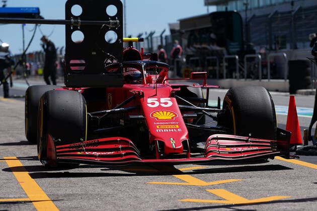 F1 Grand Prix of Portugal 55 Carlos Sainz (ESP, Scuderia Ferrari Mission Winnow), F1 Grand Prix of Portugal at Autodromo Internacional do Algarve on April 30, 2021 in Portimao, Portugal. (Photo by COLOMBO IMAGES FIA Pool via HOCH ZWEI) Portimao Portugal Poolfoto HOCH ZWEI Pool COLOMBO IMAGES ,EDITORIAL USE ONLY