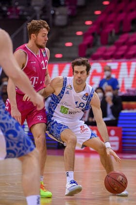 easyCredit BBL, Telekom Baskets Bonn vs Fraport Skyliners, 30 04 2021 Joe Rahon Fraport Skyliners, 18 , Kilian Binapfl Telekom Baskets Bonn, 12 , easyCredit BBL, Telekom Baskets Bonn vs Fraport Skyliners on 30 04 2021 at Telekom Dome Bonn, Bonn Nordrhein Westfalen Copyright: xBEAUTIFULxSPORTS Mueller-Laschetx