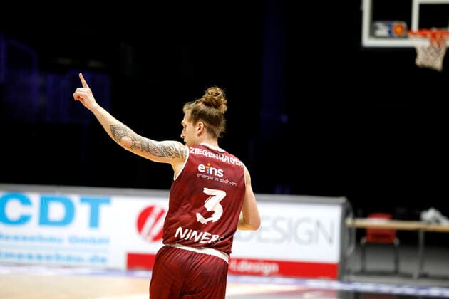 30 04 2021, easyCredit Basketball Bundesliga, BBL, season 2020 2021, men, Chemnitz Niners JobStairs Giessen 46ers Malte Ziegenhagen, Niners Chemnitz Chemnitz Fair Chemnitz Saxony Germany