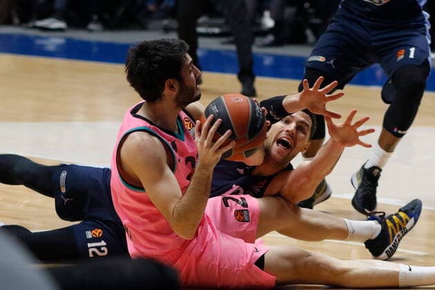 Saint Petersburg, Russia - 30 April 2021: Alex Abrines (21) of Barcelona and Billy Baron (12) of Zenit are seen in action during the 2020-2021 Playoffs EuroLeague. MaksimxKonstantinov