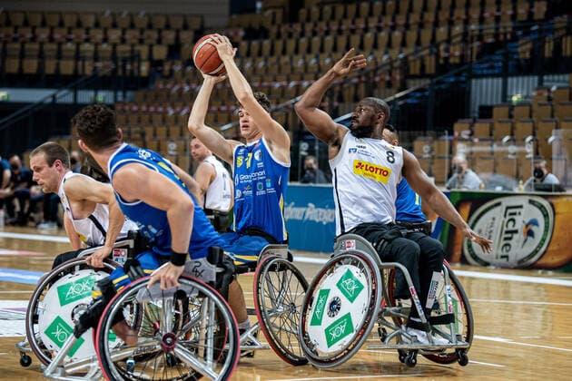Champions Cup 2021 RSV Lahn Dill BSR ACE Gran Canaria Arie Twigt 17 BSR ACE Gran Canaria , Brian Bell 8 RSV Lahn Dill Champions Cup 2021 RSV Lahn Dill BSR ACE Gran Canaria 30 04 2021 Rittal Arena, Wetzlar Hesse Copyright: xBEAUTIFULxSPORTS Roeczeyx