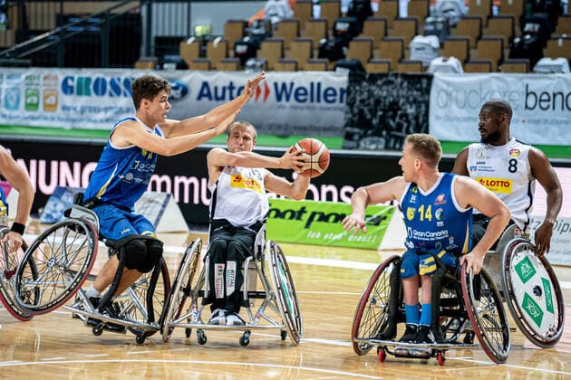 Champions Cup 2021; RSV Lahn-Dill - BSR ACE Gran Canaria -13l., .11g., James Michael Macsorley ( 14 BSR ACE Gran Canaria), Brian Bell ( 8 RSV Lahn-Dill) Champions Cup 2021; RSV Lahn-Dill - BSR ACE Gran Canaria 30.04.2021; Rittal Arena, Wetzlar (Hessen) Copyright: xBEAUTIFULxSPORTS Roeczeyx