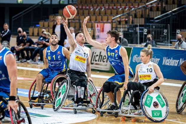 Champions Cup 2021 RSV Lahn Dill BSR ACE Gran Canaria Steve Serio 11 RSV Lahn Dill , Jorge Eduardo Sanchez 1 BSR ACE Gran Canaria , Arie Twigt 17 BSR ACE Gran Canaria , Brian Bell 8 RSV Lahn Dill , Catharina Weiss 10 RSV Lahn Dill Champions Cup 2021 RSV Lahn Dill BSR ACE Gran Canaria 30 04 2021 Rittal Arena, Wetzlar Hesse Copyright: xBEAUTIFULxSPORTS Roeczeyx