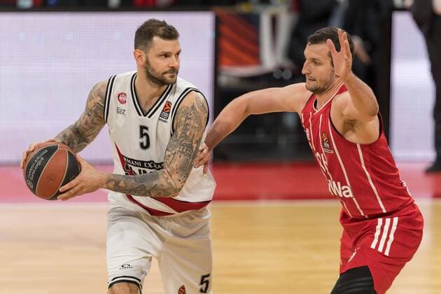 Basketball, Euroleague, day0 04 2021, FC Bayern Munich Armani Olimpia Milan Pictured Vladimir MICOV Armani Olimpia Milan, 5 dribbling ball and Paul ZIPSER FC Bayern Munich, 16 Munich Audi Dome Bayern Germany. Copyright: Passion2Press.dex xMarkusxFischerx