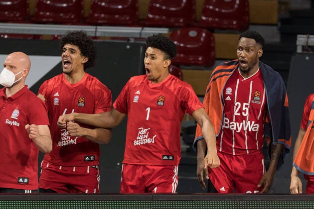Basketball, Euroleague, day0 04 2021, FC Bayern Munich Armani Olimpia Milan In the picture Sasha GRANT FC Bayern Munich, 44 , Jason GEORGE FC Bayern Munich, 1 and JaJuan JOHNSON FC Bayern Munich, 25 amazed at three of Paul ZIPSER FC Bayern Munich, 16 not in the picture Munich Audi Dome Bayern Germany Copyright: Passion2Press.dex xMarkusxFischerx