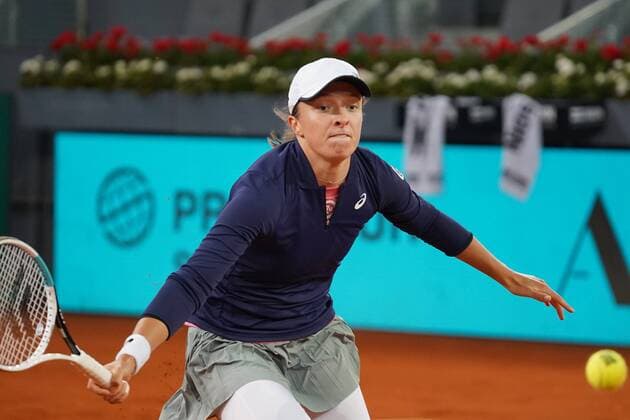 Women s Singles match Laura Siegemund against Iga Swiatek on day three of the WTA 1000 Mutua Madrid Open 2021 at La Caja Magica on May 01, 2021 in Madrid, Spain David Cordon Press Cordon Press  xx xMutuaxMadridxOpenx-xDayxthreex