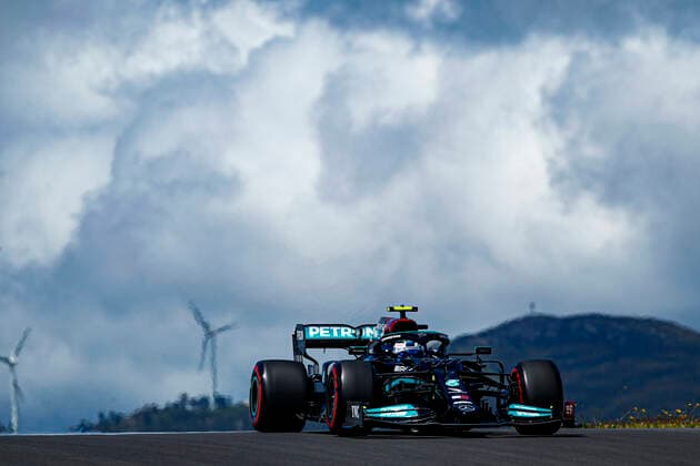 77 BOTTAS Valtteri (fin), Mercedes AMG F1 GP W12 E Performance, action during the Formula 1 Heineken Grande PrŽmio de Portugal 2021 from April 30 to May 2, 2021 on the Algarve International Circuit, in Portimao, Portugal FORMULE 1 : Grand Prix du Portugal - Essais et Qualification - Portimao - 01 05 2021 DPPI Panoramic  00121005__B2_0338JPG