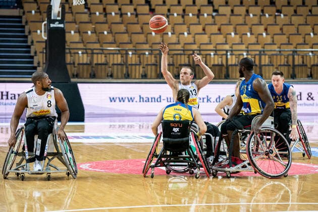 Champions Cup 2021 RSV Lahn Dill CD Ilunion Madrid Thomas Boehme RSV Lahn Dill, 13 , Catharina Weiss RSV Lahn Dill, 10 , Brian Bell RSV Lahn Dill, 8 , Sara Revuelta Garcia 9 CD Ilunion Madrid , Amadu Tijane Diallo Diouf 13 CD Ilunion Madrid , Terence Edward Bywater 23 CD Ilunion Madrid Champions Cup 2021 RSV Lahn Dill CD Ilunion Madrid 01 05 2021 Rittal Arena, Wetzlar Hesse Copyright: xBEAUTIFULxSPORTS Roeczeyx
