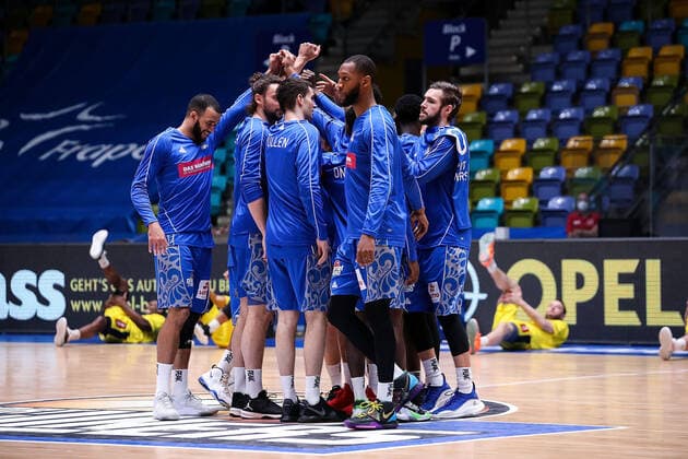 02 05 2021, xmkx, Basketball easyCredit BBL, Fraport Skyliners EWE Baskets Oldenburg v l warm up, Fraport Skyliners DFL DFB REGULATES PROHIBIT ANY USE OF PHOTOGRAPHS as IMAGE SEQUENCES and or QUASI VIDEO emspor Frankfurt am Main