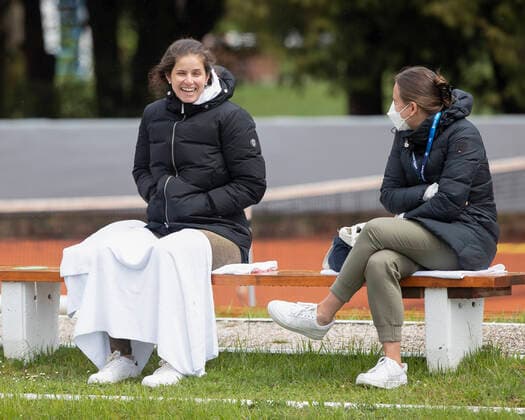 BMW Open2021 Feature, Julia Goerges sits on a bench as a spectator during a match of friend Wesley Koolhof Tennis BMW Open 2021 ATP MTTC Iphitos Munich Germany 2 May 2021 Copyright: xJuergenxHasenkopfx