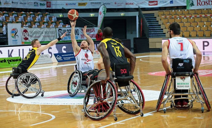 02 05 2021, xovx, Wheelchair Basketball Champions Cup 2021, Match for 3rd place, , Bidaideak Bilbao BSR CD Ilunion Madrid v l Gregg Warburton CD Ilunion Madrid , Jannik Blair Bidaideak Bilbao BSR , Amadu Diallo CD Ilunion Madrid , Manuel Lorenzo Bidaideak Bilbao BSR Wetzlar Rittal Arena Hessen Germany EN
