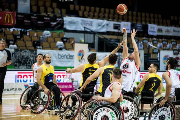 Champions Cup 2021 Bidaideak Bilbao BSR CD Ilunion Madrid 02 05 2021 Ignacio Ortega Lafuente 14 CD Ilunion Madrid , Luis Eduardo 35, Bidaideak Bilbao BSR Champions Cup 2021 Bidaideak Bilbao BSR CD Ilunion Madrid 02 05 2021 Rittal Arena, Wetzlar Hesse. Copyright: xBEAUTIFULxSPORTS Wunderlx