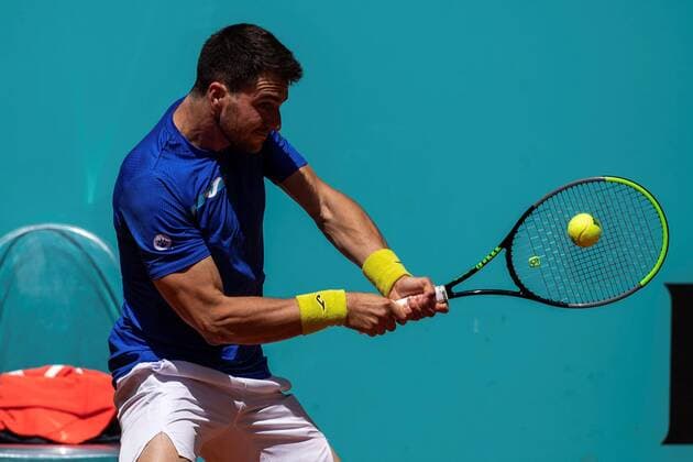 Spanish tennis player Pedro Martinez hits the ball against US Tommy Paul during their Mutua Madrid Open tennis tournament s game at Caja Magica tennis complex in Madrid, Spain, 02 May 2021. Mutua Madrid Open !ACHTUNG: NUR REDAKTIONELLE NUTZUNG!  Copyright: xRodrigoxJimenezx GRAF7552 20210502-637555696207349703