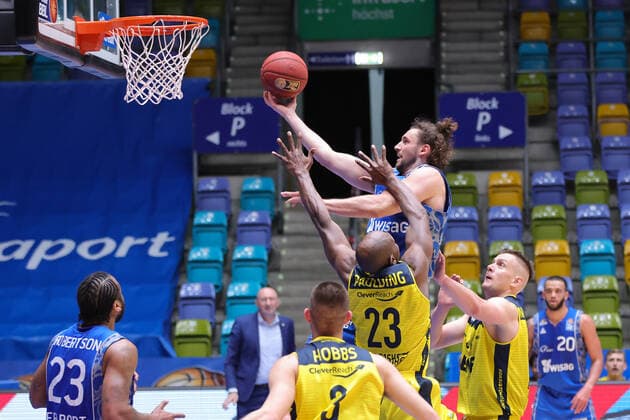 Fraport Skyliners EWE Baskets Oldenburg, easyCredit BBL Marco Voeller Fraport Skyliners, 33 with a basket against Rickey Paulding Oldenburg, 23 Basketball match of the easyCredit BBL between Fraport Skyliners and EWE Baskets Oldenburg on 2 May 2021 at Fraport Arena in Frankfurt am Main , Frankfurt am Main Hessen Germany Fraport Arena