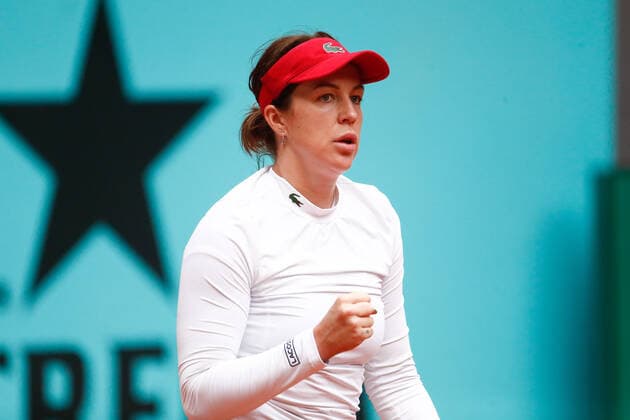 May 2, 2021, MADRID, MADRID, SPAIN: Anastasia Pavlyuchenkova of Russia in action during his Women s Singles match, second round, against Karolina Pliskova of Czech Republic on the WTA, Tennis Damen 1000 - Mutua Madrid Open 2021 at La Caja Magica on May 2, 2021 in Madrid, Spain. MADRID SPAIN - ZUMAa181 20210502_zaa_a181_121 Copyright: xOscarxJ.xBarrosox
