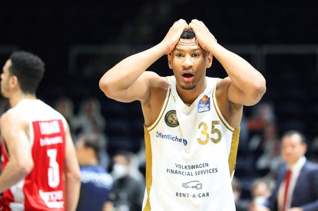 Löwen Braunschweig vs Bamberg, BBL Braunschweig, 02 05 2021, BASKETBALL easyCredit BBL Basketball Bundesliga, Löwen Braunschweig vs Brose Bamberg, season 2020 21 Karim Jallow Löwen Braunschweig Braunschweig
