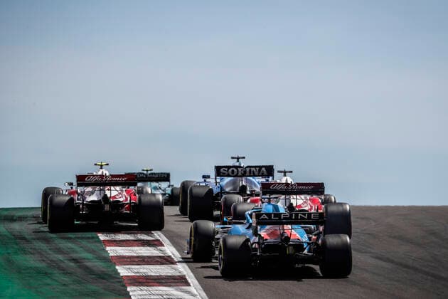99 GIOVINAZZI Antonio (ita), Alfa Romeo Racing ORLEN C41, action during the Formula 1 Heineken Grande PrŽmio de Portugal 2021 from April 30 to May 2, 2021 on the Algarve International Circuit, in Portimao, Portugal FORMULE 1 : Grand Prix du Portugal - Course - Portimao - 01 05 2021 DPPI Panoramic  _V2_8267