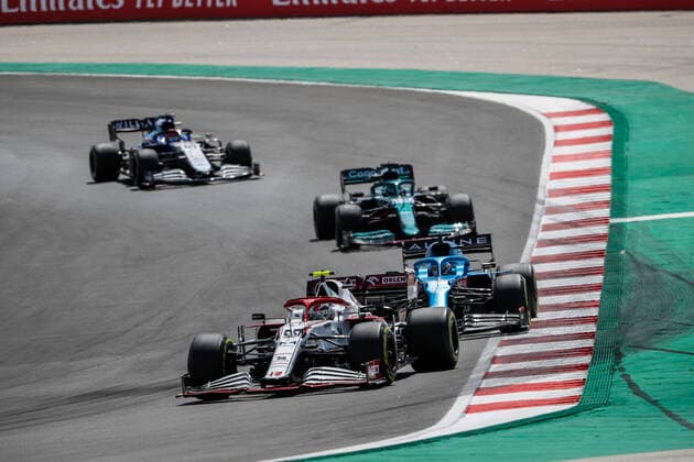 99 GIOVINAZZI Antonio (ita), Alfa Romeo Racing ORLEN C41, action during the Formula 1 Heineken Grande PrŽmio de Portugal 2021 from April 30 to May 2, 2021 on the Algarve International Circuit, in Portimao, Portugal FORMULE 1 : Grand Prix du Portugal - Course - Portimao - 01 05 2021 DPPI Panoramic  _V2_8503