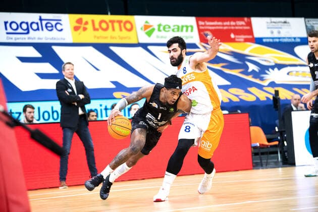 BARMER 2 Basketball Bundesliga ProA Playoff Matchday 6 Season 2020 2021 on 02 5 2021 Rostock Seawolves vs Science City Jena v li Kasey Hill Jena on the ball vs Behnam Yakhchali Rostock Stadthalle Rostock