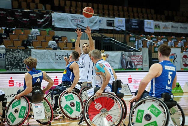 02 05 2021, xovx, Wheelchair Basketball Champions Cup 2021, Final, , RSB Thuringia Bulls RSV Lahn Dill v l Christopher Huber RSV Lahn Dill , Steve Serio RSV Lahn Dill , Vahid Gholamazad RSB Thuringia Bulls , Joakim Linden RSB Thuringia Bulls , Simon Brown RSV Lahn Dill Wetzlar Rittal Arena Hessen Germany EN