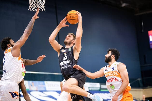 BARMER 2 Basketball Bundesliga ProA Playoff Matchday 6 Season 2020 2021 on 02 5 2021 Rostock Seawolves vs Science City Jena center Stephan Haukohl Jena with move to the basket against right Behnam Yakhchali Rostock Stadthalle Rostock