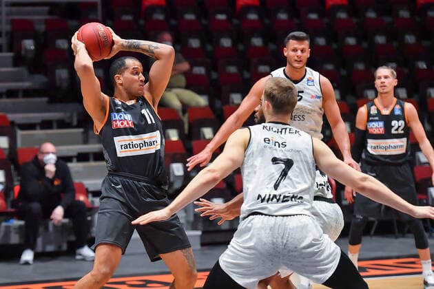 Chemnitz, Germany 02 May 2021 BBL 2020 2021 Niners Chemnitz vs Ratiopharm Ulm from left in duel Isaiah Wilkins Ulm , Filip Stanic Chemnitz , Virgil Matthews Chemnitz and Jonas Richter Chemnitz Fair Chemnitz Saxony Copyright: xFotostandx xDostmannx