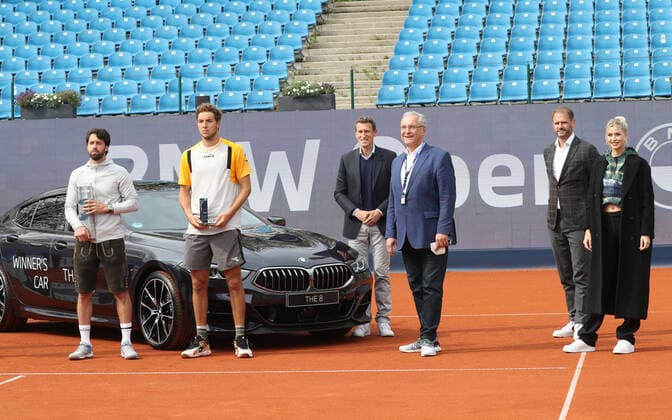 Tennis BMW Open 2021 at MTTC Iphitos in Munich Final The two finalists Nikoloz Basilashvili, right Patrick Kühnen and Minister of the Interior Joachim Herrmann, Michael Mronz and Lena Gercke Munich Bavaria Germany facility of MTTC Iphitos.