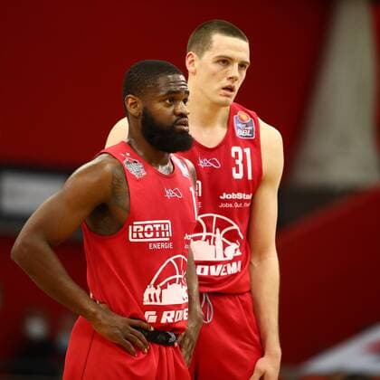 Jonathan Stark Giessen, left, and Scottie James Jr Giessen look thoughtful Jobstairs Giessen 46ers vs Rasta Vechta, Basketball, Bundesliga, 02 05 2021 Jobstairs Giessen 46ers vs Rasta Vechta, Basketball, Bundesliga, 02 05 2021 Giessen Copyright: xEibner-Pressefotox EP_RWS