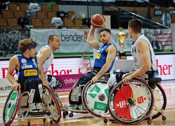 02 05 2021, xovx, Wheelchair Basketball Champions Cup 2021, Final, , RSB Thuringia Bulls RSV Lahn Dill v l Christopher Huber RSV Lahn Dill , Andre Bienek RSB Thuringia Bulls , Steve Serio RSV Lahn Dill , Aliaksandr Halouski RSB Thuringia Bulls Wetzlar Rittal Arena Hessen Germany EN