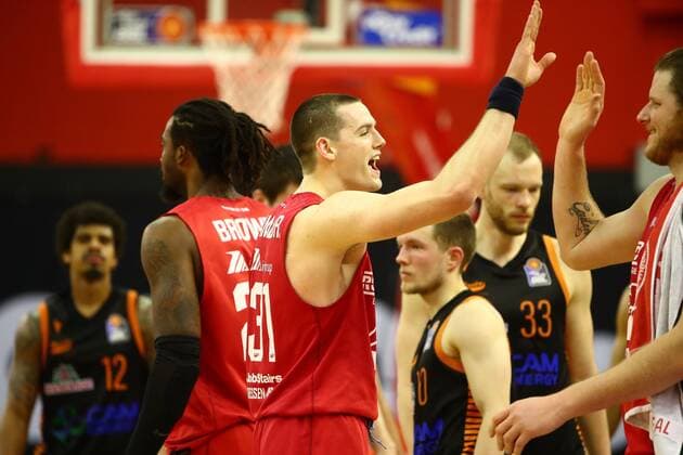 Scottie James Jr Giessen happy about win against Vechta Jobstairs Giessen 46ers vs Rasta Vechta, Basketball, Bundesliga, 02 05 2021 Jobstairs Giessen 46ers vs Rasta Vechta, Basketball, Bundesliga, 02 05 2021 Giessen Copyright: xEibner-Pressefotox EP_RWS