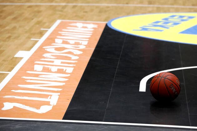 02 05 2021, easyCredit Basketball Bundesliga, BBL, season 2020 2021, men, Chemnitz Niners Ratiopharm Ulm basketball on the floor Chemnitz Fair Chemnitz Saxony Germany