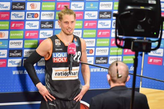 Chemnitz, Germany 02 May 2021 BBL 2020 2021 Niners Chemnitz vs Ratiopharm Ulm Thomas Klepeisz Ulm in an interview after the final whistle Messe Chemnitz Sachsen Copyright: xFotostandx xDostmannx