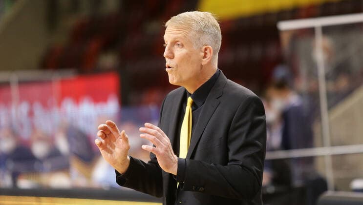 Ludwigsburg , Basketball easyCredit BBL Bundesliga , MHP RIESEN Ludwigsburg vs Telekom Baskets Bonn , Coach John Patrick Riesen