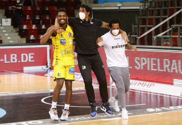 Ludwigsburg , Basketball easyCredit BBL Bundesliga , MHP RIESEN Ludwigsburg vs Telekom Baskets Bonn , cheering Ludwigsburg , from left Jaleen Smith Desi Rodriguez Barry Brown