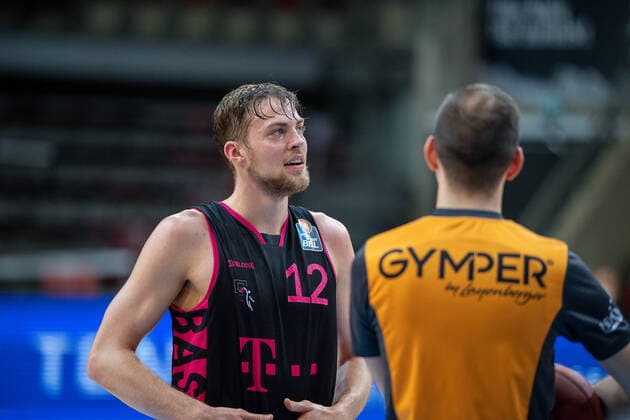 Kilian Binapfl Telekom Baskets Bonn, 12 , MHP Riesen Ludwigsburg vs Telekom Baskets Bonn, basketball, Bundesliga, easycredit BBL, 32 Spieltag, Spielzeit 2020 2021, 02 05 2021, MHP Riesen Ludwigsburg vs Telekom Baskets Bonn, basketball, Bundesliga, easycredit BBL, 32 Spieltag, Spielzeit 2020 2021, 02 05 2021 Ludwigsburg Copyright: xEibner-Pressefoto SaschaxWaltherx EP_SWA
