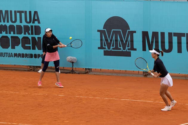 (210503) -- MADRID, May 3, 2021 -- China s Zhang Shuai (L) Xu Yifan compete during the women s doubles 2nd round between Zhang Shuai Xu Yifan of China and Canada s Sharon Fichman Mexico s Giuliana Olmos at Madrid Open in Caja Majica in Madrid, Spain, May 3, 2021. ) (SP)SPAIN-MADRID-TENNIS-MADRID OPEN-WOMEN S DOUBLES MengxDingbo 