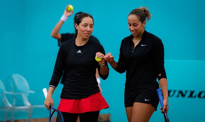 May 3, 2021, MADRID, MADRID, SPAIN: Madison Keys & Jessica Pegula of the United States playing doubles at the 2021 Mutua Madrid Open WTA, Tennis Damen 1000 tournament MADRID SPAIN - ZUMAa181 20210503_zaa_a181_055 Copyright: xRobxPrangex