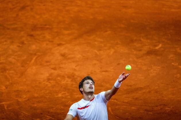 Spanish tennis player Pablo Carreno returns the ball to Argentinean Federico Delbonis during their match at the Mutua Madrid Open tennis tournament game held at La Caja Magica tennis complex in Madrid, Spain, 03 May 2021. Mutua Madrid Open !ACHTUNG: NUR REDAKTIONELLE NUTZUNG!  Copyright: xJuanJoxMartinx GRAF8452 20210503-637556773291871774