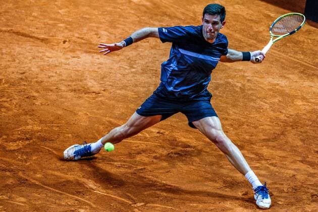 Argentinean tennis player Federico Delbonis returns the ball to Spanish Pablo Carreno during their match at the Mutua Madrid Open tennis tournament game held at La Caja Magica tennis complex in Madrid, Spain, 03 May 2021. Mutua Madrid Open !ACHTUNG: NUR REDAKTIONELLE NUTZUNG!  Copyright: xJuanJoxMartinx GRAF8455 20210503-637556773962933638