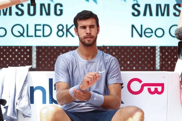 May 4, 2021, MADRID, MADRID, SPAIN: Karen Khachanov of Russia in action during his Men s Singles match, round of 64, against Kei Nishikori of Japan on the ATP, Tennis Herren Masters 1000 - Mutua Madrid Open 2021 at La Caja Magica on May 4, 2021 in Madrid, Spain. MADRID SPAIN - ZUMAa181 20210504_zaa_a181_022 Copyright: xOscarxJ.xBarrosox