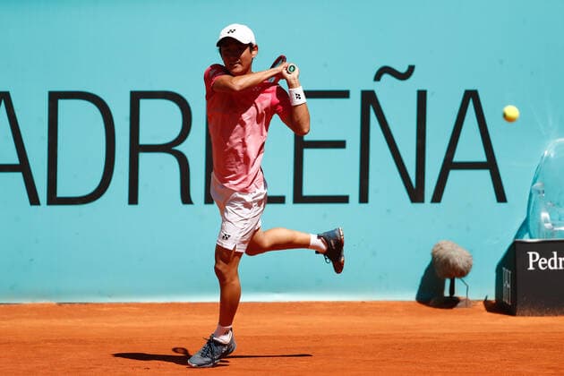 May 4, 2021, MADRID, MADRID, SPAIN: Yoshihito Nishioka of Japan in action during his Men s Singles match, round of 64, against Filip Krajinovic of Serbia on the ATP, Tennis Herren Masters 1000 - Mutua Madrid Open 2021 at La Caja Magica on May 4, 2021 in Madrid, Spain. MADRID SPAIN - ZUMAa181 20210504_zaa_a181_051 Copyright: xOscarxJ.xBarrosox