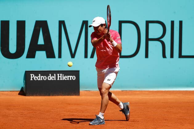 May 4, 2021, MADRID, MADRID, SPAIN: Yoshihito Nishioka of Japan in action during his Men s Singles match, round of 64, against Filip Krajinovic of Serbia on the ATP, Tennis Herren Masters 1000 - Mutua Madrid Open 2021 at La Caja Magica on May 4, 2021 in Madrid, Spain. MADRID SPAIN - ZUMAa181 20210504_zaa_a181_056 Copyright: xOscarxJ.xBarrosox
