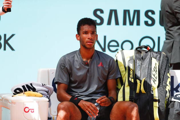 May 4, 2021, MADRID, MADRID, SPAIN: Felix Auger-Aliassime of Canada in action during his Men s Singles match, round of 64, against Casper Ruud of Norway on the ATP, Tennis Herren Masters 1000 - Mutua Madrid Open 2021 at La Caja Magica on May 4, 2021 in Madrid, Spain. MADRID SPAIN - ZUMAa181 20210504_zaa_a181_067 Copyright: xOscarxJ.xBarrosox