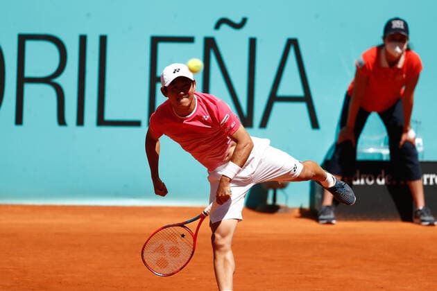 May 4, 2021, MADRID, MADRID, SPAIN: Yoshihito Nishioka of Japan in action during his Men s Singles match, round of 64, against Filip Krajinovic of Serbia on the ATP, Tennis Herren Masters 1000 - Mutua Madrid Open 2021 at La Caja Magica on May 4, 2021 in Madrid, Spain. MADRID SPAIN - ZUMAa181 20210504_zaa_a181_077 Copyright: xOscarxJ.xBarrosox