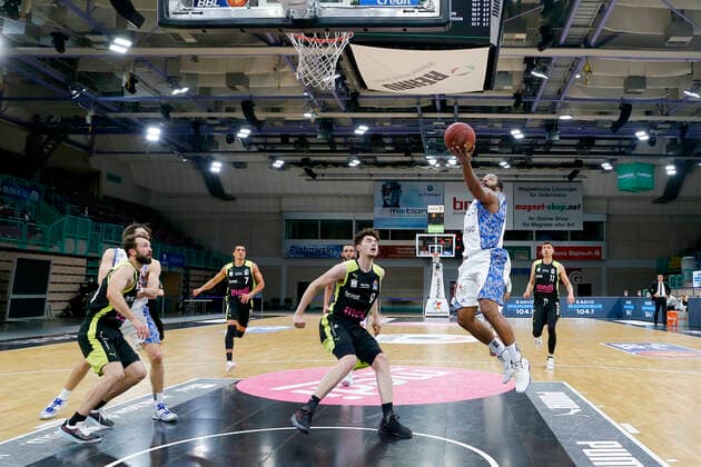 33 Matchday of the easyCredit BBL Basketball Bundesliga on 04 May 2021in the Oberfrankenhalle in Bayreuth Bavaria Germany season 2020 2021 Medi Bayreuth vs Fraport Skyliners Frankfurt Kay Bruhnke Medi Bayreuth 9 center Quantez Robertson Fraport Skyliners Frankfurt 23 right