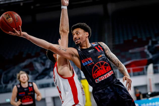 11 Diante Garrett JobStairs Giessen 46ers Brose Bamberg JobStairs Giessen 46ers Giessen easyCredit BBL Basketball Bundesliga Basketball Season 2020 21 33 Matchday, 04 05 2021 Bamberg, Brose Arena Copyright: DanielxLöb