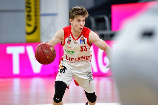 BAMBERG 04 05 2021 Basketball easycredit 1 Basketball Bundesliga 33 Matchday Brose Bamberg vs Gießen 46ers Bennet Hundt 33, Brose Bamberg photo Hans Martin Issler isslerimages Brose Bamberg vs Gießen 46ers