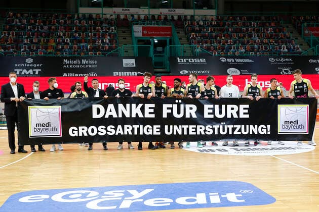 33 Matchday of the easyCredit BBL Basketball Bundesliga on 04 May 2021in the Oberfrankenhalle in Bayreuth Bavaria Germany season 2020 2021 Medi Bayreuth against Fraport Skyliners Frankfurt Medi Bayreuth players thank you for the support
