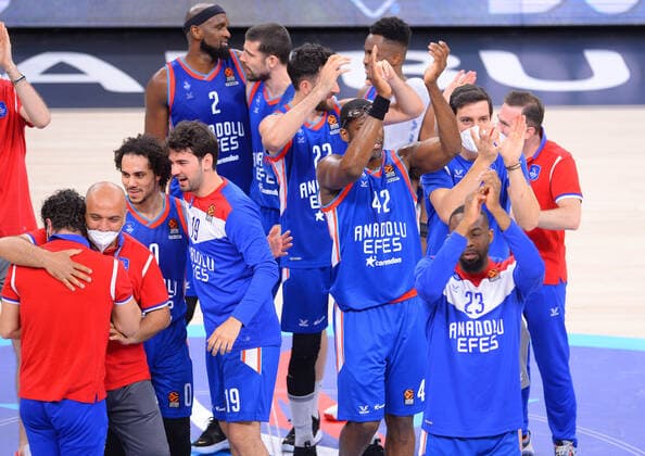 Anadolu Efes players celebrates for winning after the Turkish Airlines Euroleague quarter final 5th match between Anadolu Efes and Real Madrid at Sinan Erdem Dome in Istanbul , Turkey on May 04 , 2021. 
